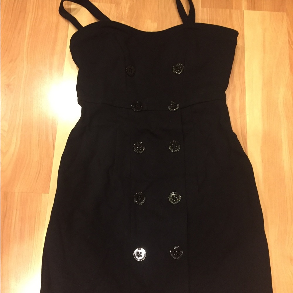 Dress - Picture 2 of 3
